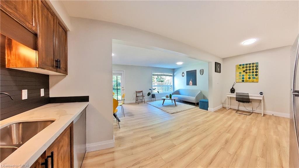 470 Annapolis Court Property Photo 20