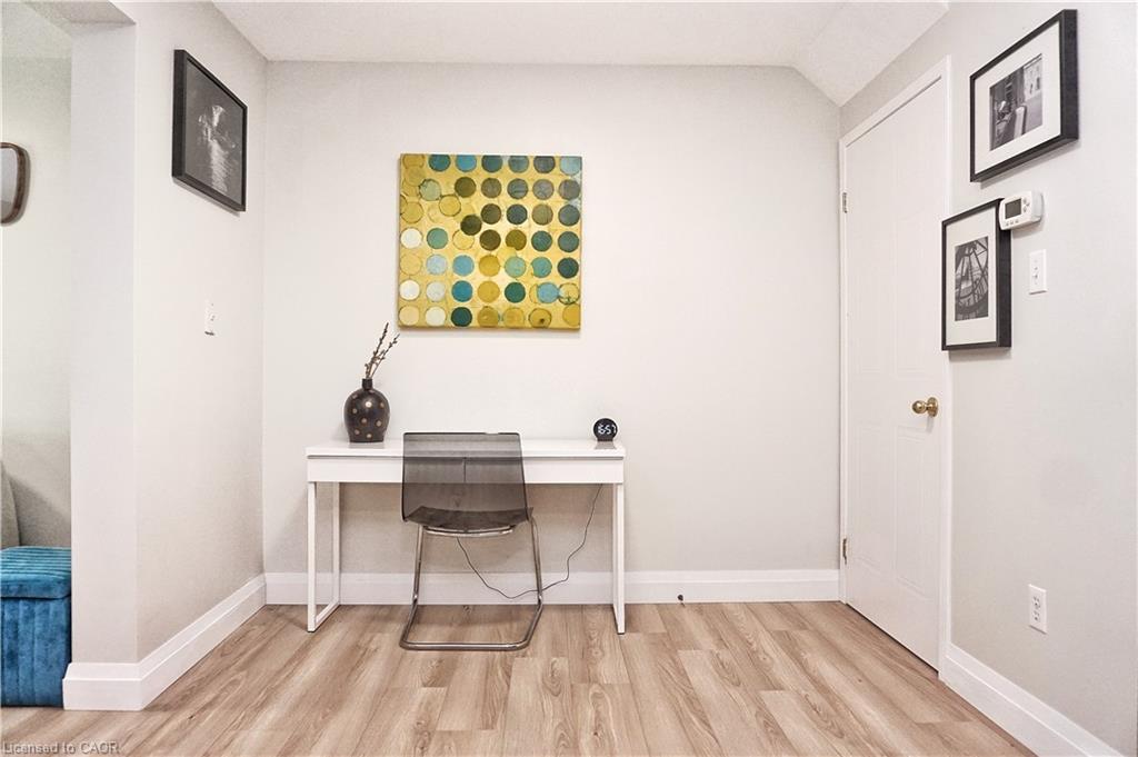 470 Annapolis Court Property Photo 27