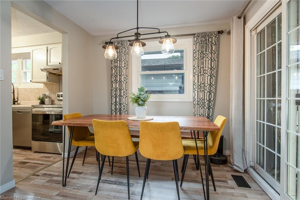 8 Byton Lane Property Photo 16