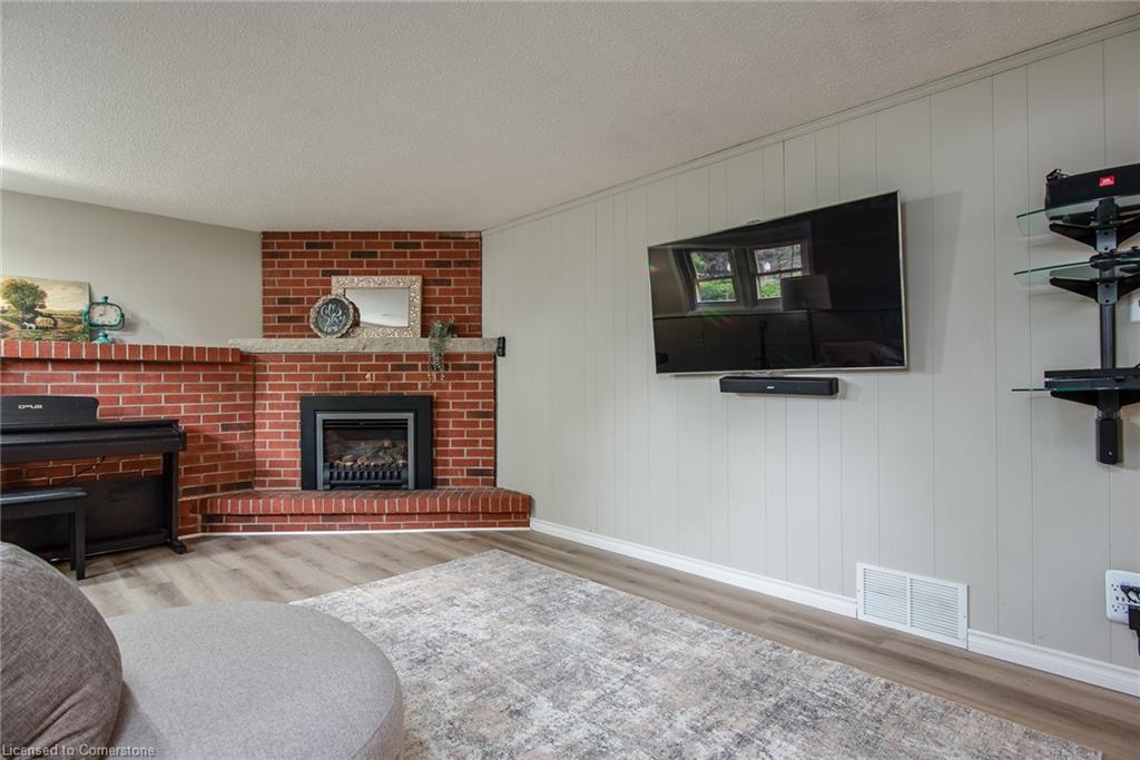 8 Byton Lane Property Photo 27