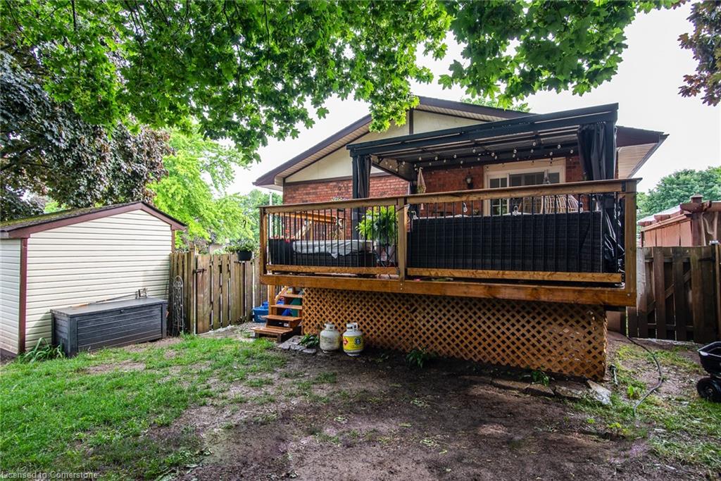 8 Byton Lane Property Photo 29
