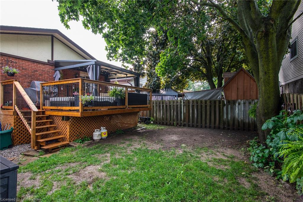 8 Byton Lane Property Photo 30