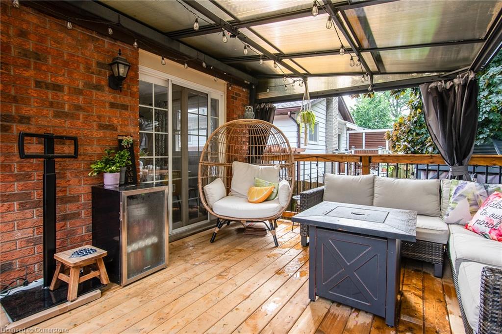 8 Byton Lane Property Photo 33