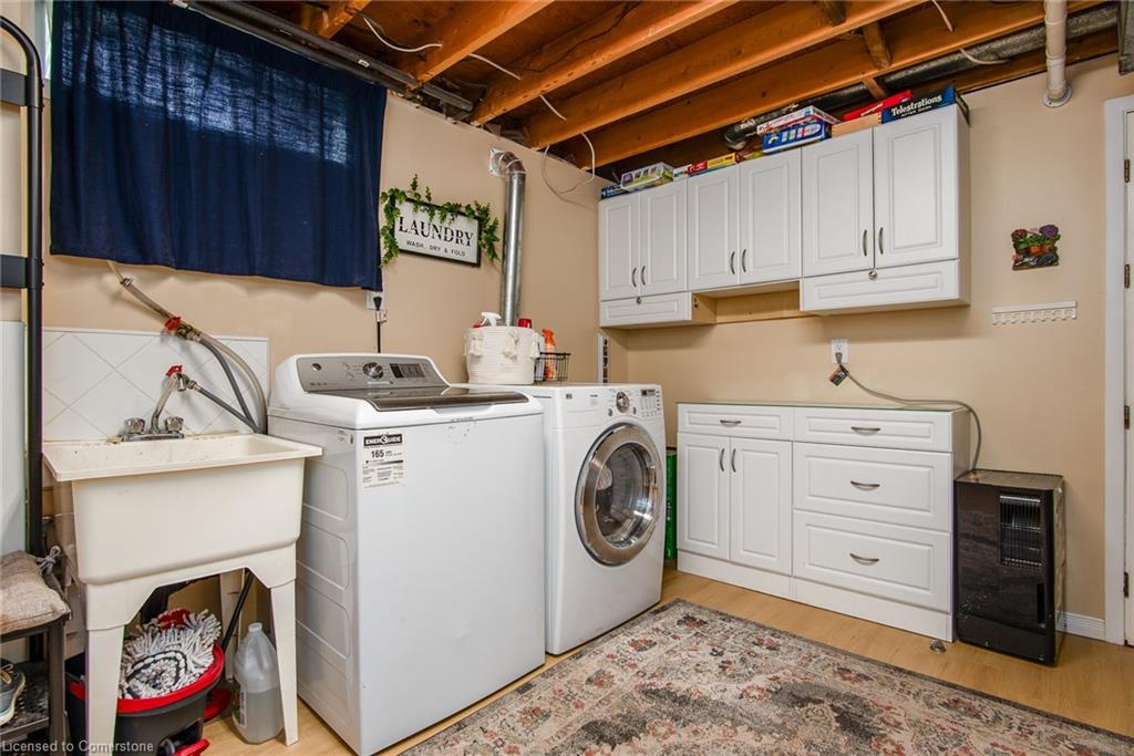 8 Byton Lane Property Photo 36