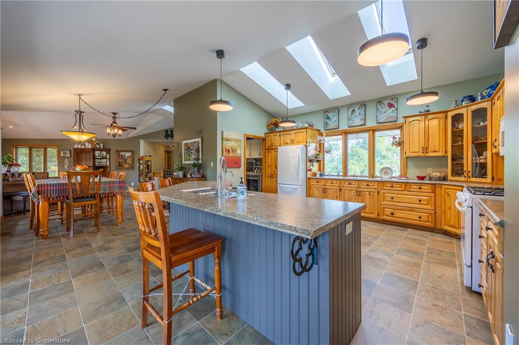 599 Cockshutt Road Property Photo 21