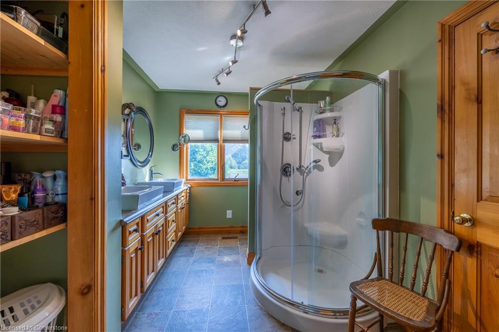 599 Cockshutt Road Property Photo 32