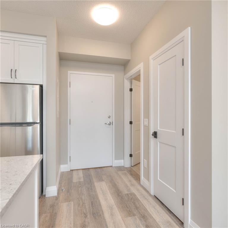 2-33 Murray Court Property Photo 6