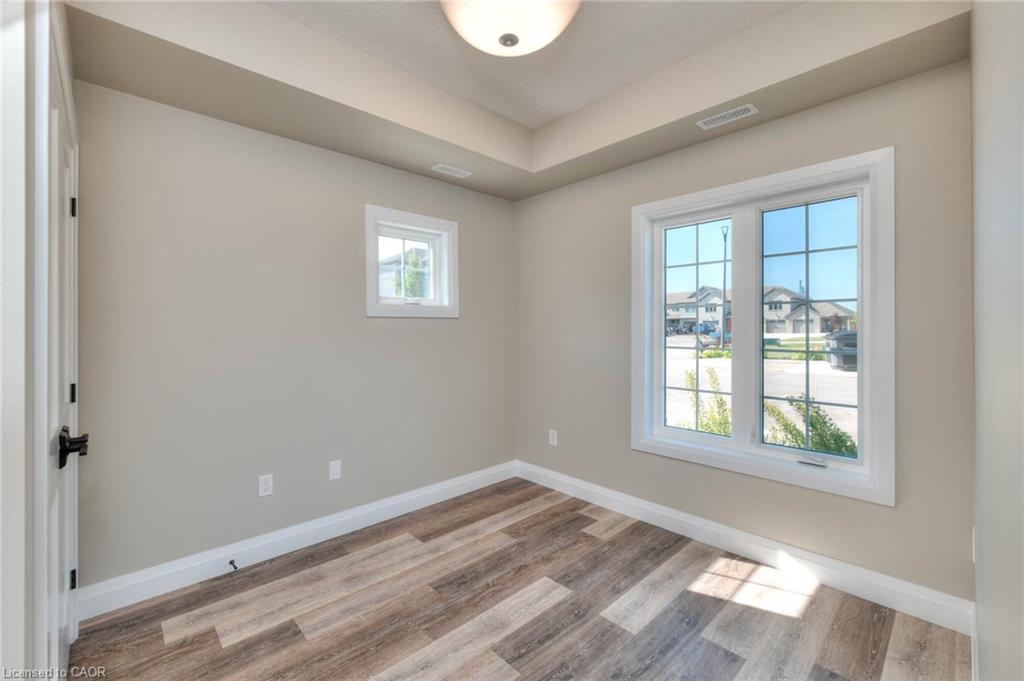 2-33 Murray Court Property Photo 15