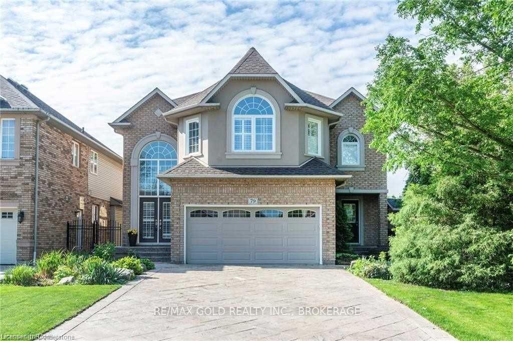 79 Surrey Drive Property Photo 1