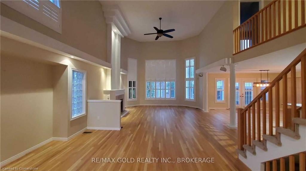 79 Surrey Drive Property Photo 5