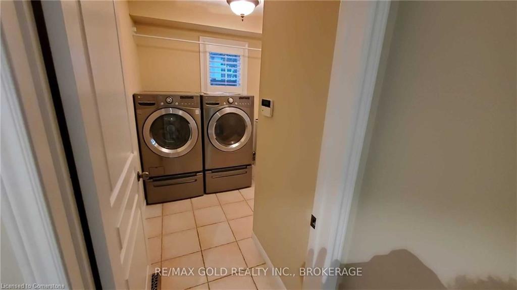 79 Surrey Drive Property Photo 16