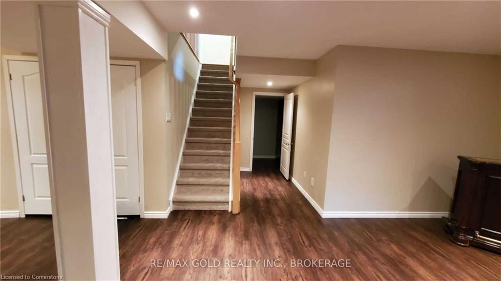 79 Surrey Drive Property Photo 35