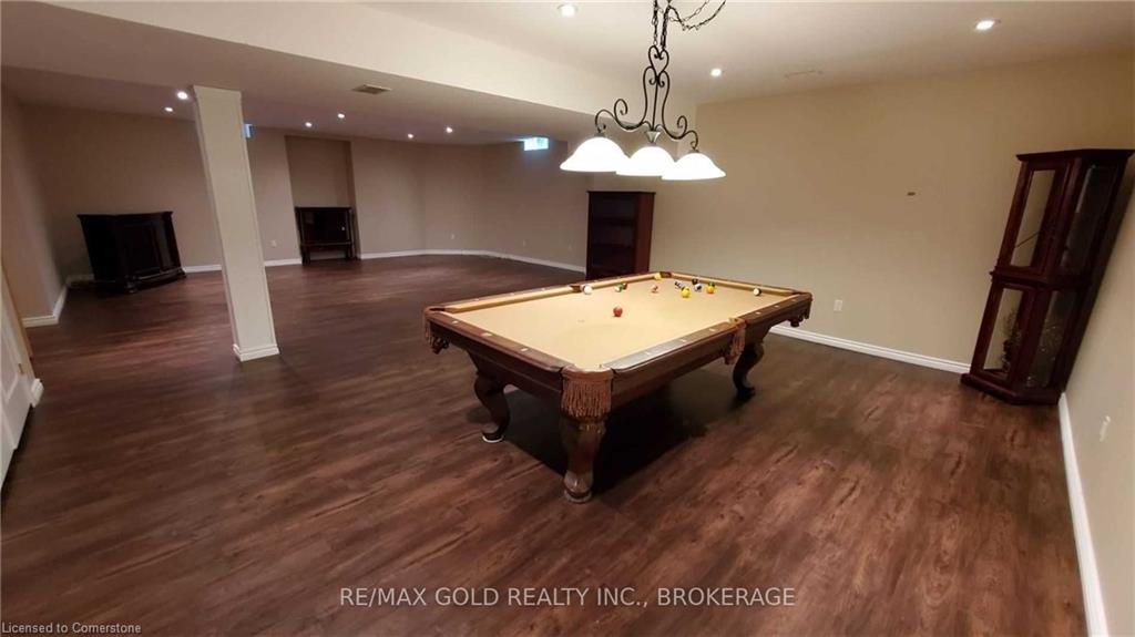 79 Surrey Drive Property Photo 36