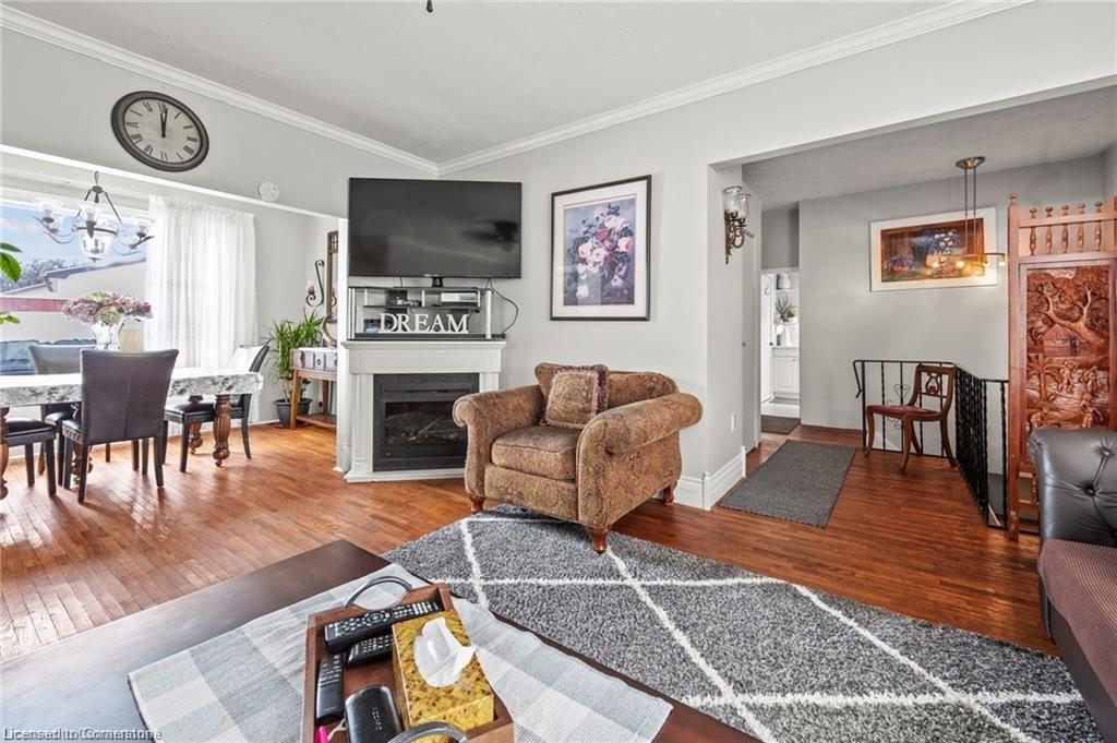 7994 Wellington 12 Road Property Photo 11