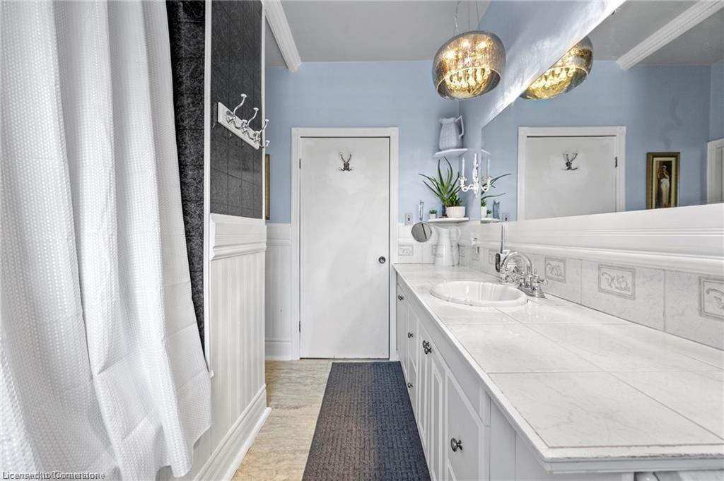 7994 Wellington 12 Road Property Photo 20