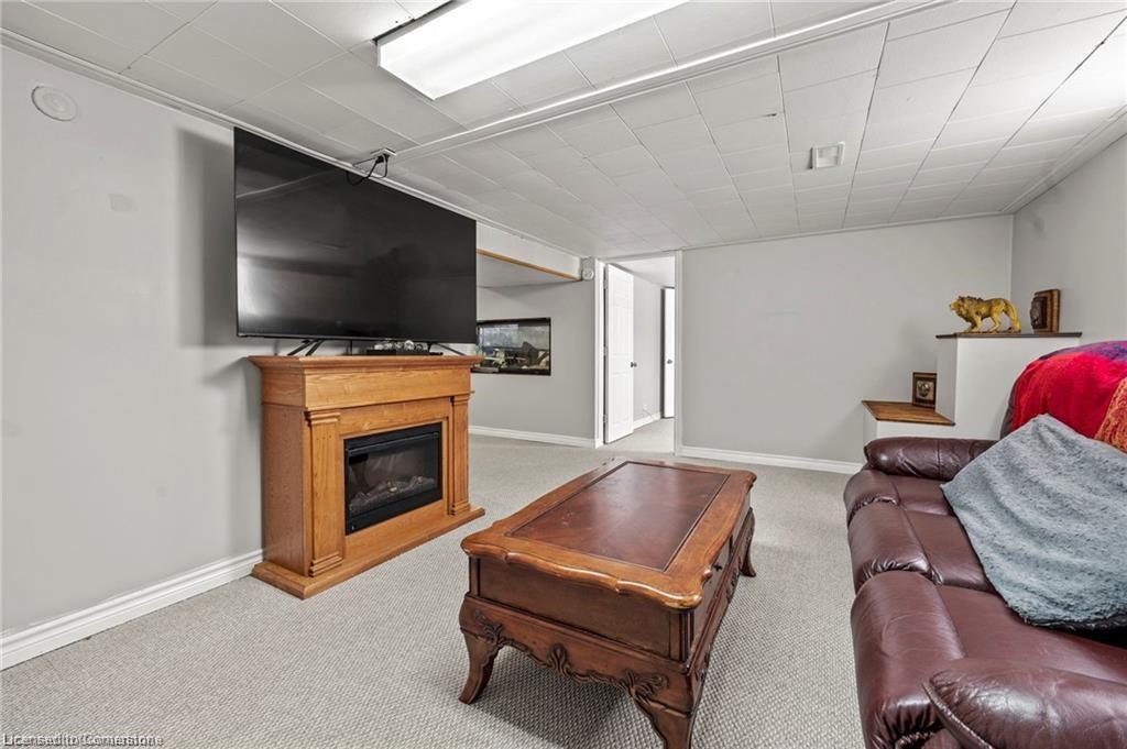 7994 Wellington 12 Road Property Photo 25