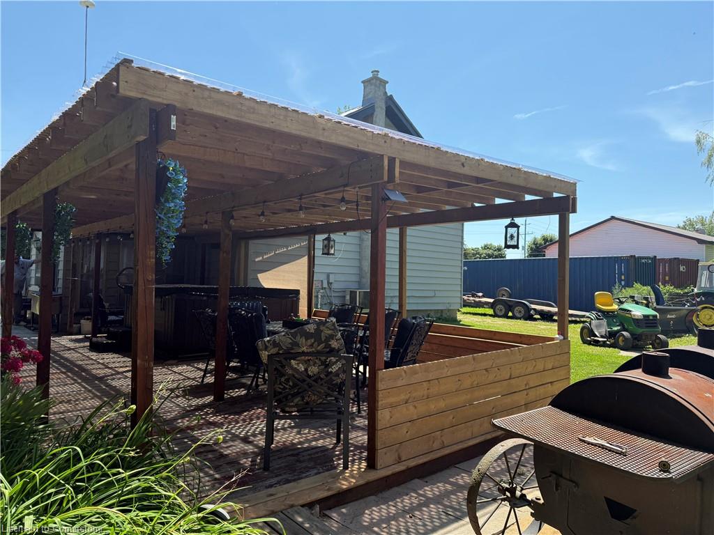 7994 Wellington 12 Road Property Photo 37