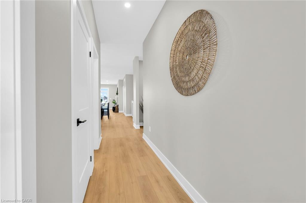 162 Craddock Boulevard Property Photo 4