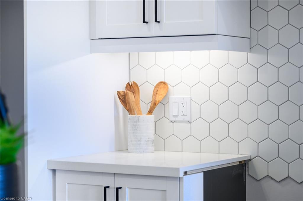 162 Craddock Boulevard Property Photo 14