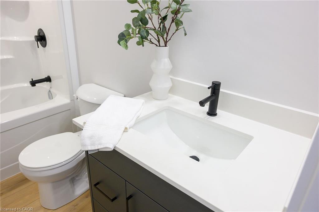 162 Craddock Boulevard Property Photo 26