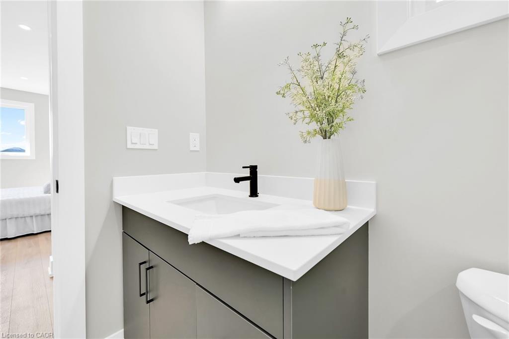 162 Craddock Boulevard Property Photo 31