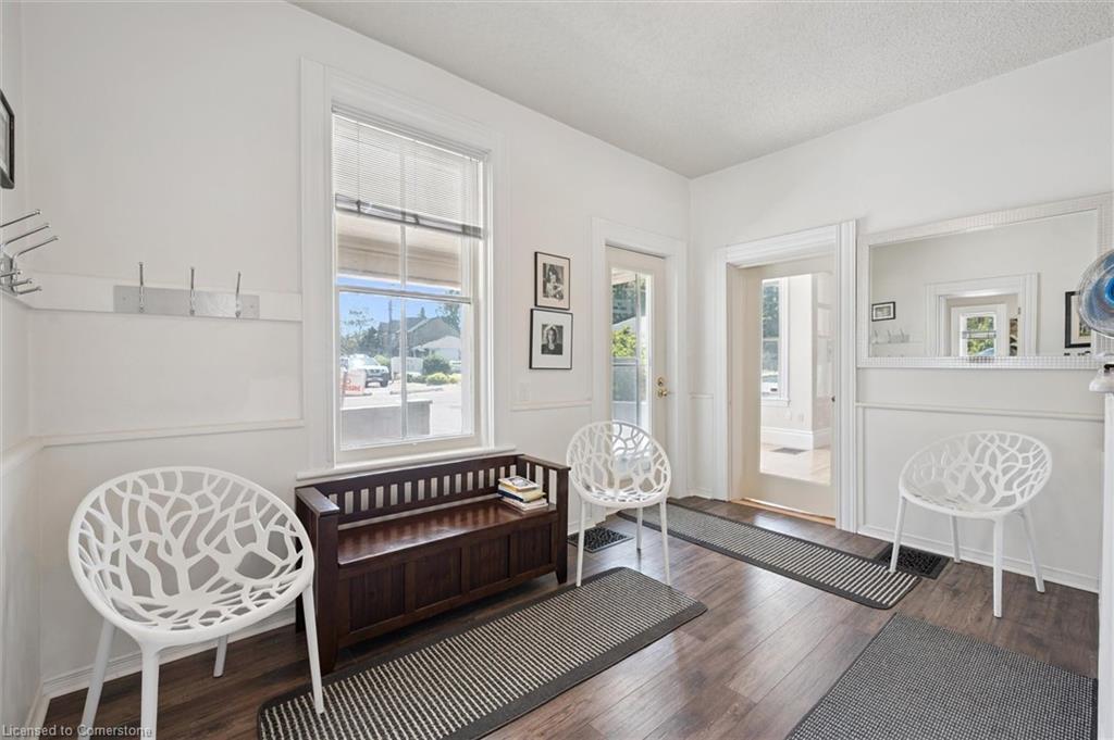 363 Woolwich Street Property Photo 4