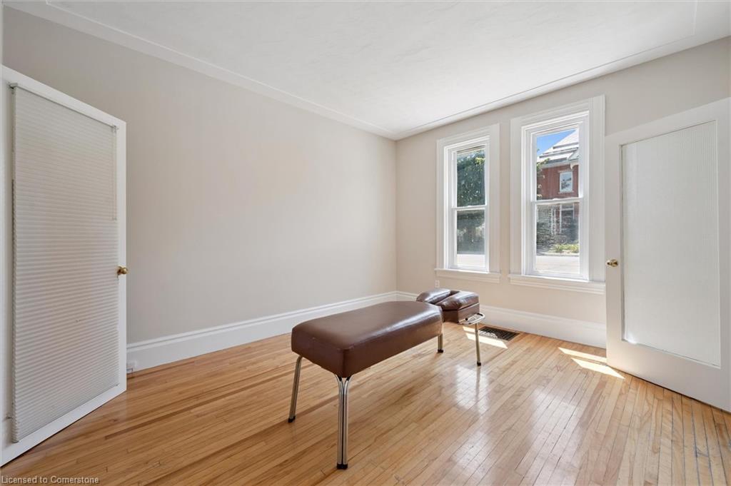363 Woolwich Street Property Photo 13