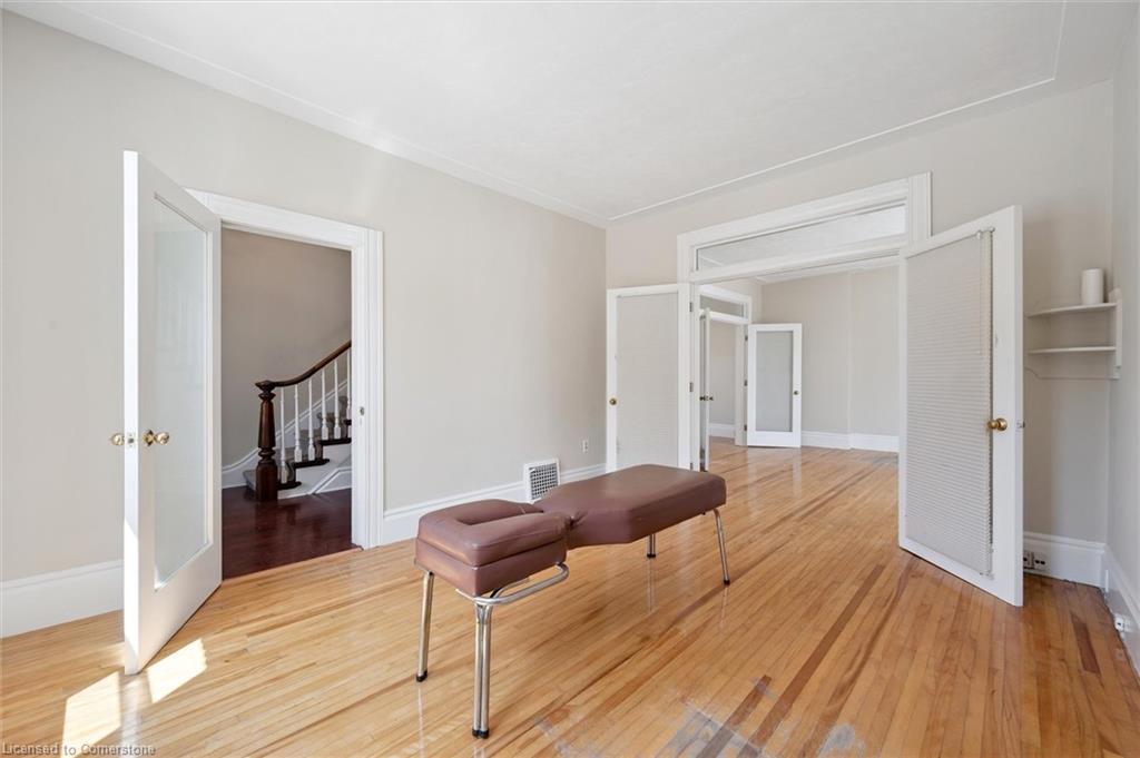 363 Woolwich Street Property Photo 15