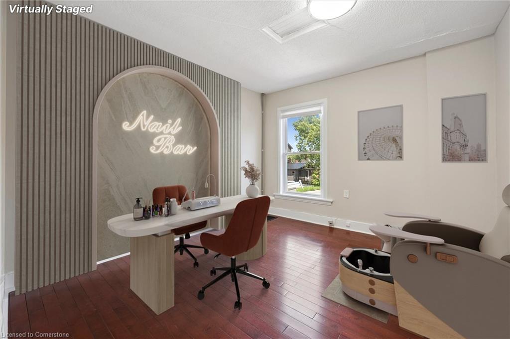 363 Woolwich Street Property Photo 21