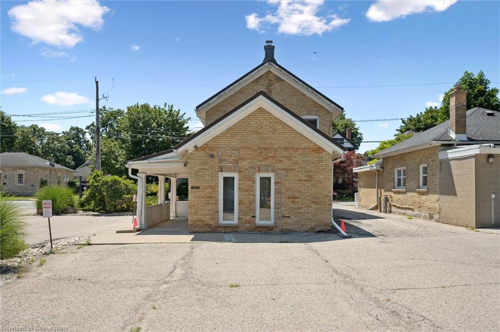 363 Woolwich Street Property Photo 26