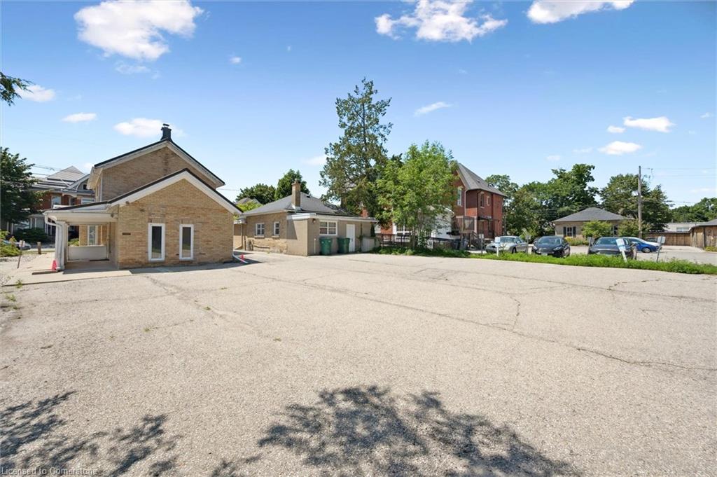 363 Woolwich Street Property Photo 30