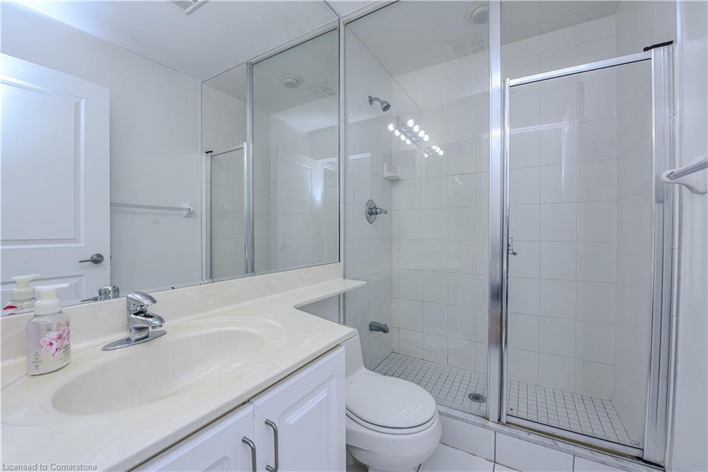 1206-70 Absolute Avenue Property Photo 13