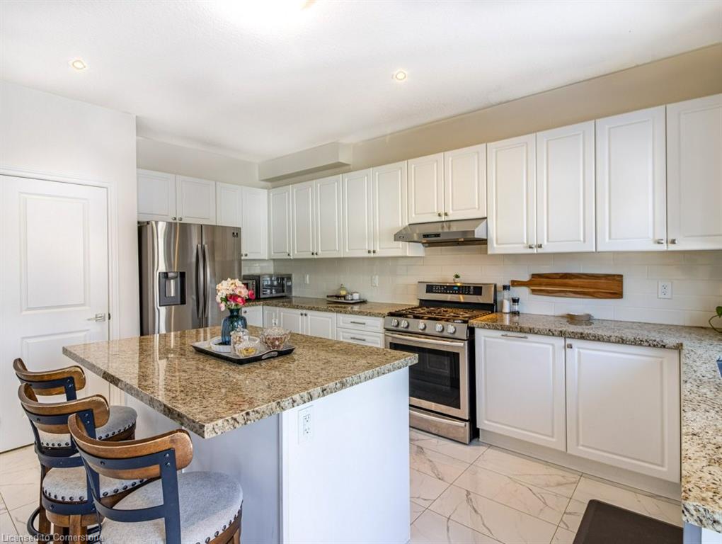 11 Peterson Street Property Photo 7