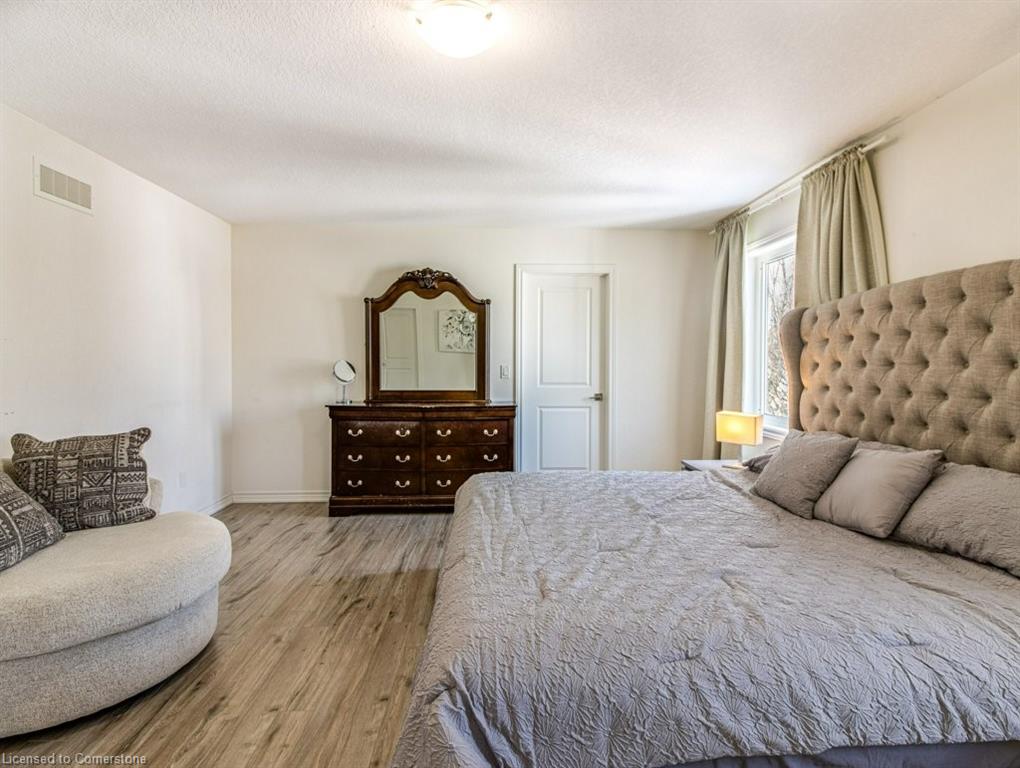 11 Peterson Street Property Photo 10