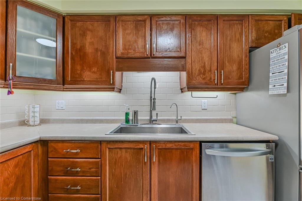 31-110 Activa Avenue Property Photo 13