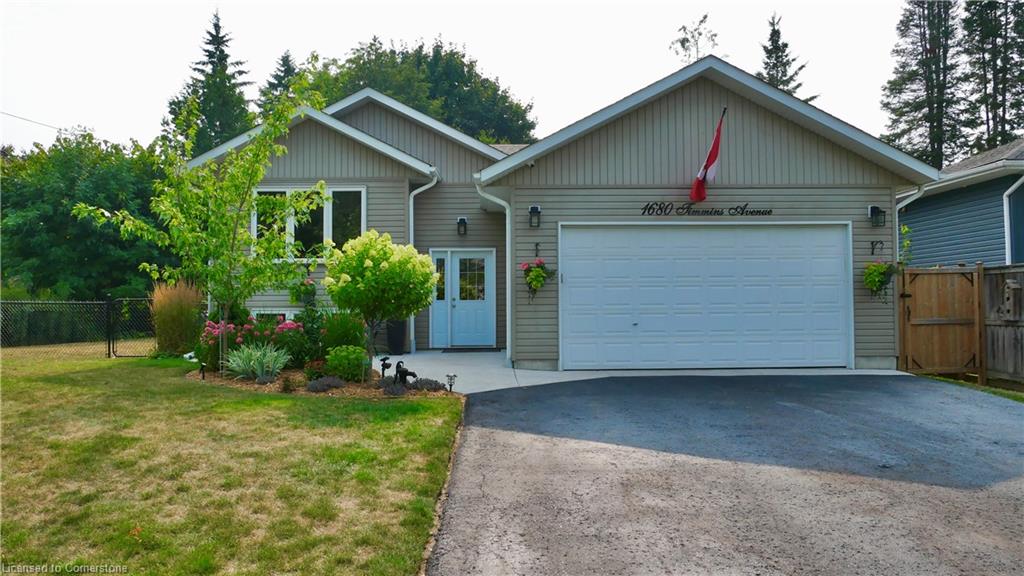 1680 Timmins Avenue Property Photo 1