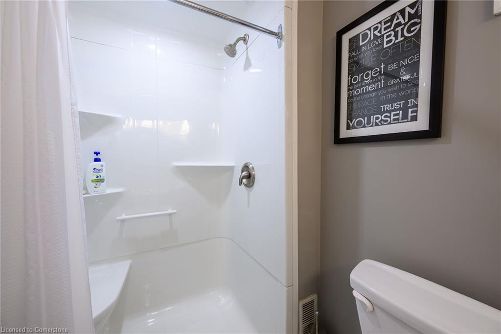 8 Bendamere Drive Property Photo 32