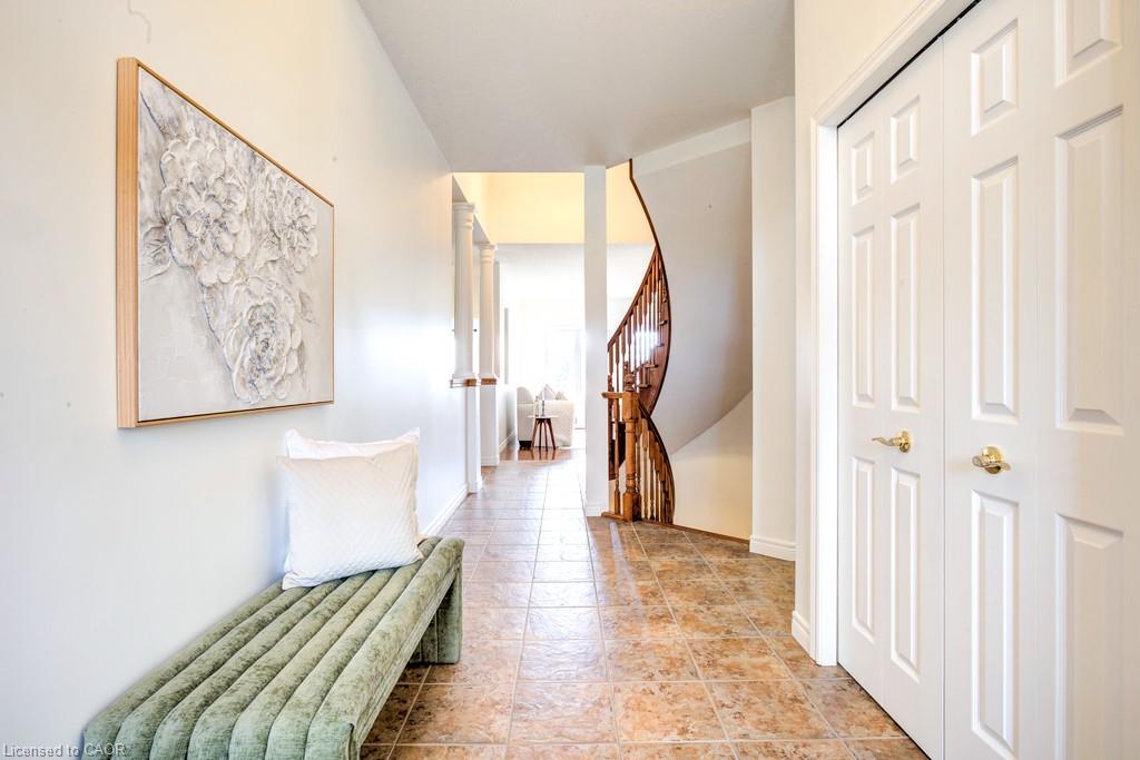 2 Green Gable Place Property Photo 10