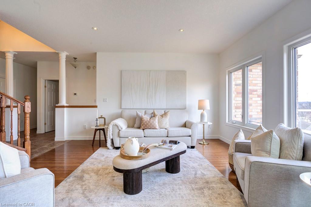 2 Green Gable Place Property Photo 11