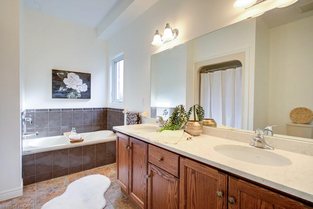 2 Green Gable Place Property Photo 23