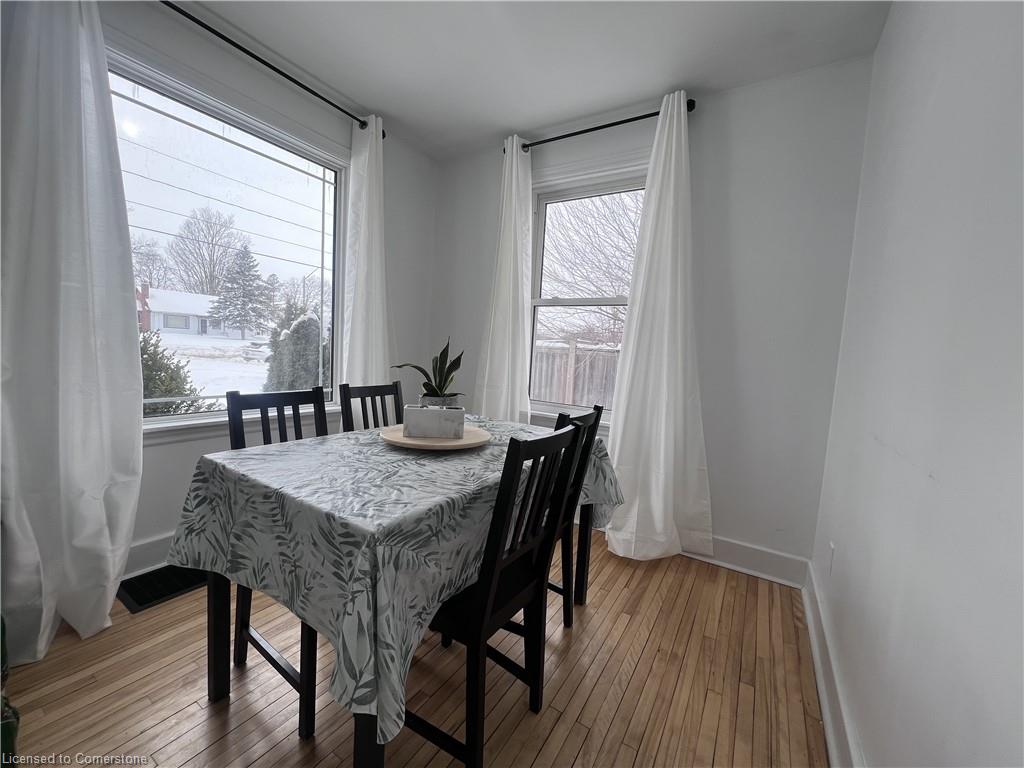 280 King George Road Property Photo 4