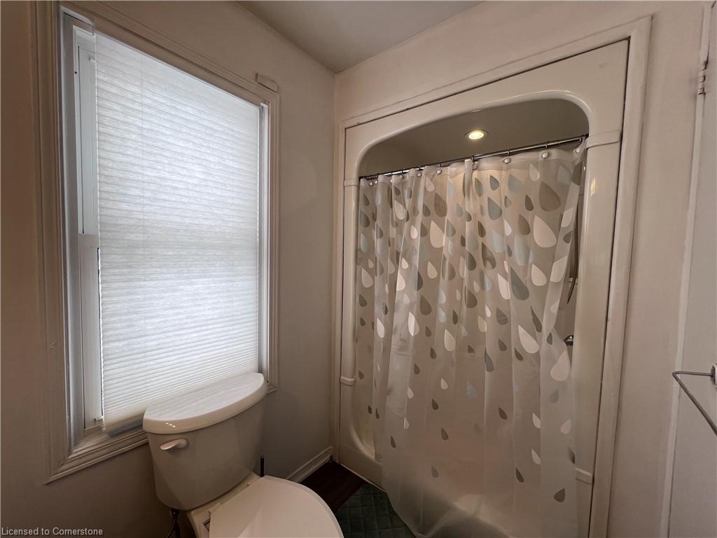 280 King George Road Property Photo 11