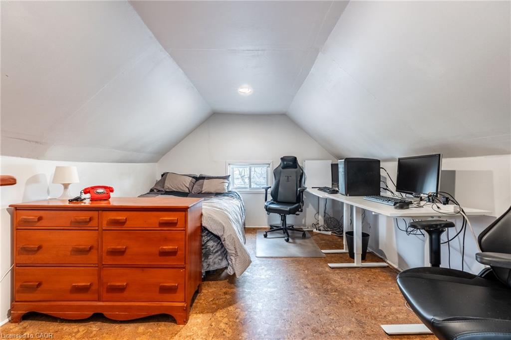 144 Dufferin Street E Property Photo 21