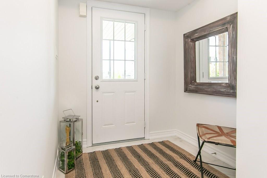 386 Linden Drive Property Photo 4