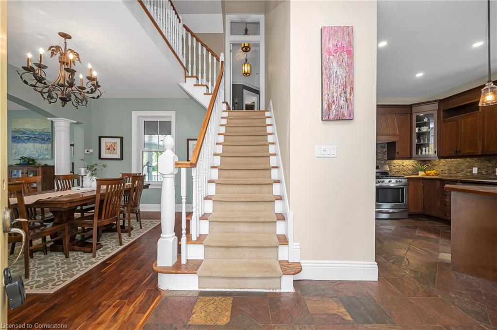 780 Old 8 Highway Property Photo 3