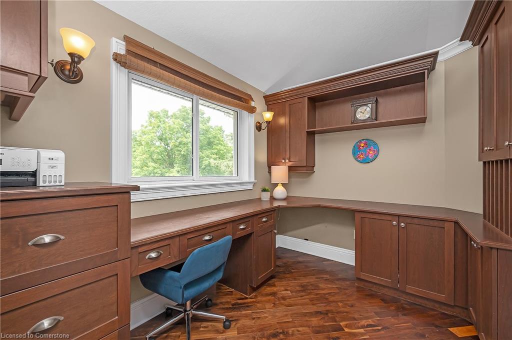 780 Old 8 Highway Property Photo 23