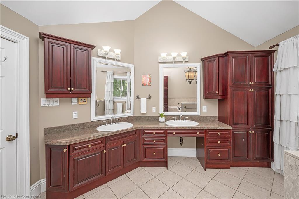 780 Old 8 Highway Property Photo 24