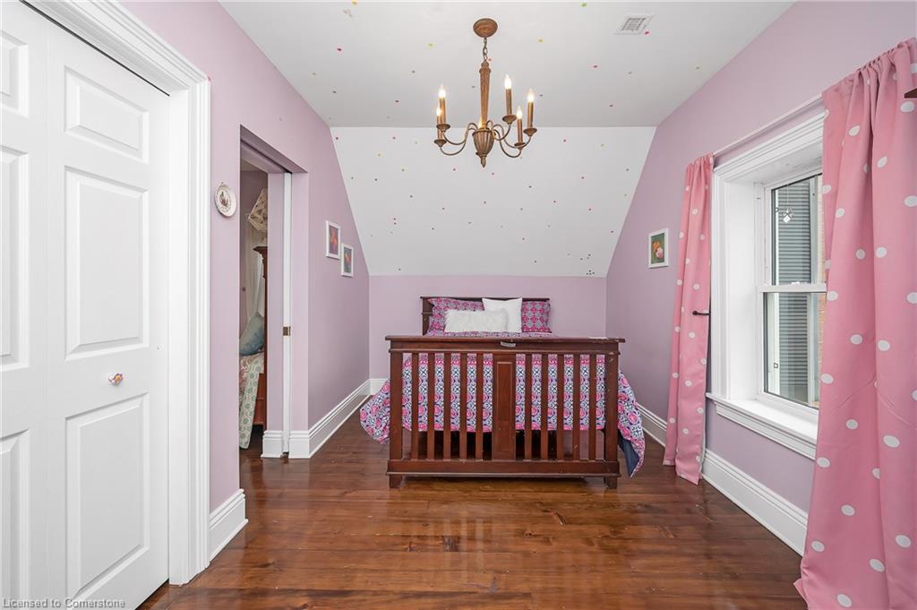 780 Old 8 Highway Property Photo 27