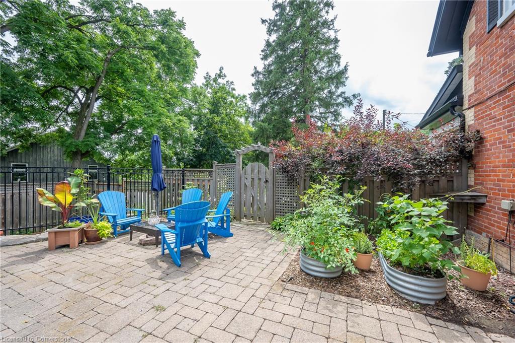 780 Old 8 Highway Property Photo 38