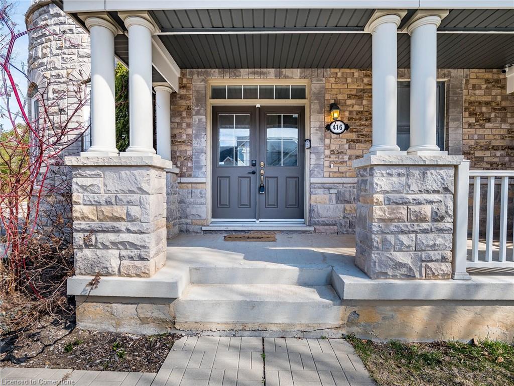 416 Gooch Crescent Property Photo 4